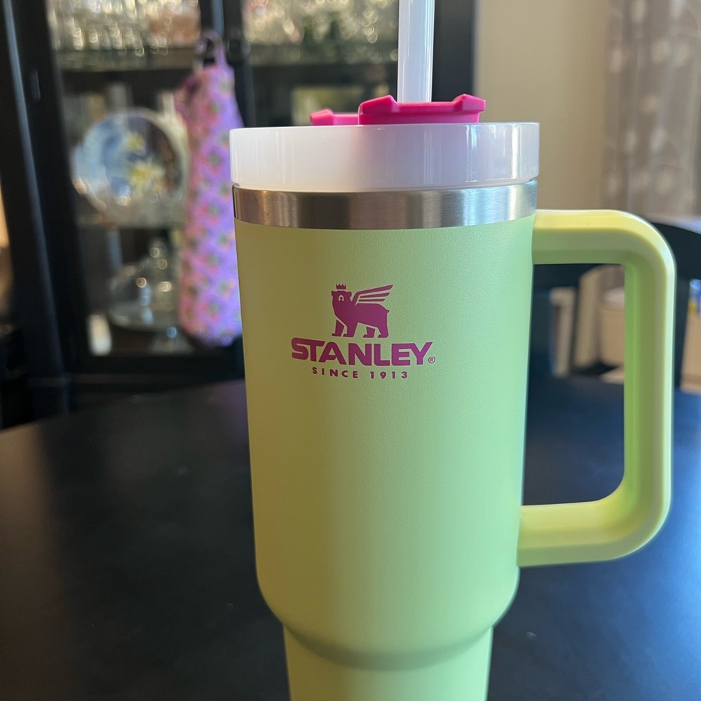 New Stanley Lime Green Tumbler with Straw